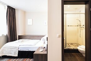 home Hotel