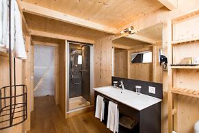 Whitepod