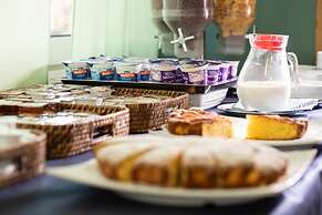 Amadei Hotel Figaro & Apartments