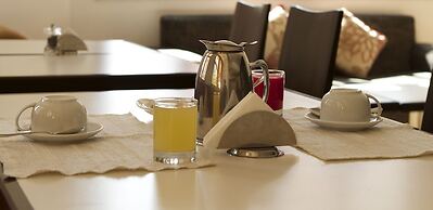 OSinkirri Hotel