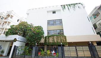 PearlSuites