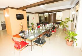 PearlSuites