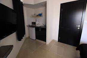 Rich Royal Suites