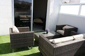 Rich Royal Suites