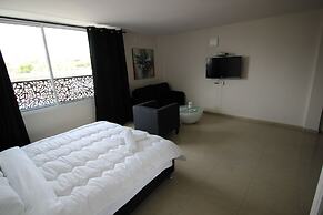Rich Royal Suites
