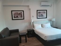 Parade Hotel
