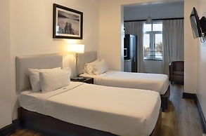 Parade Hotel