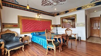 Grand Himalaya
