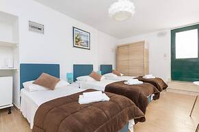 Peruzovic Rooms 2