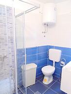Peruzovic Rooms 2