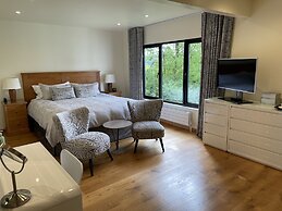 White Lodge B&B