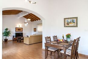 Four Seasons Villas