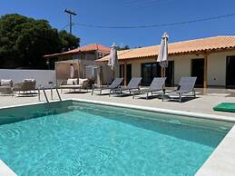 Four Seasons Villas