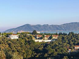 Four Seasons Villas