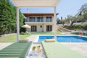 Four Seasons Villas
