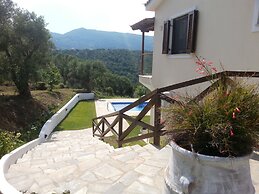 Four Seasons Villas