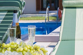 Four Seasons Villas