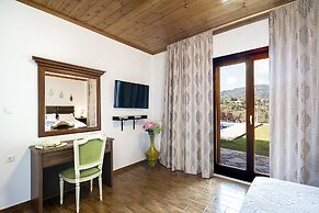 Four Seasons Villas