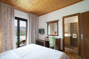 Four Seasons Villas