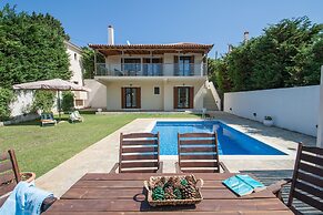 Four Seasons Villas