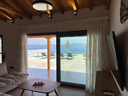 Four Seasons Villas