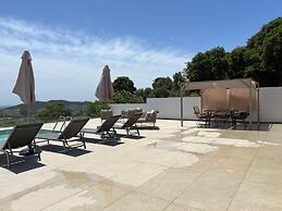 Four Seasons Villas