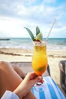 Thatch Caye, a Muy'Ono Resort