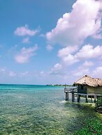 Thatch Caye, a Muy'Ono Resort