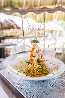 Thatch Caye, a Muy'Ono Resort