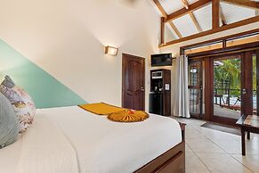 Buttonwood Belize