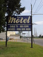 Lee's Motel