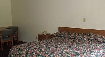 Lee's Motel