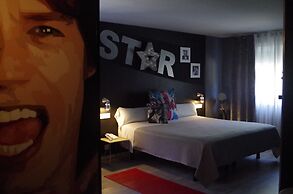 HOTEL Rock Star