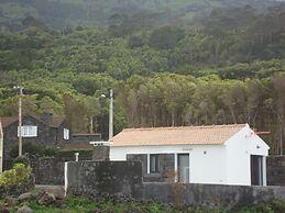 Casa Da Poça Branca