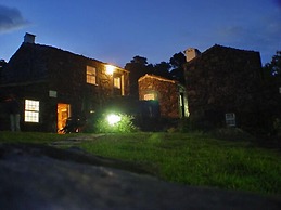 Houses In Pico