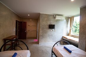 GongKaew HuenKum Hotel