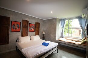 GongKaew HuenKum Hotel