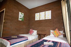 GongKaew HuenKum Hotel