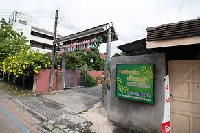 GongKaew HuenKum Hotel