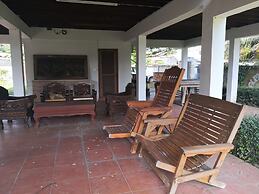 GongKaew HuenKum Hotel