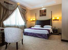 Tourist Hotel