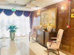 Tourist Hotel