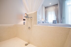 Little Nyonya Hotel