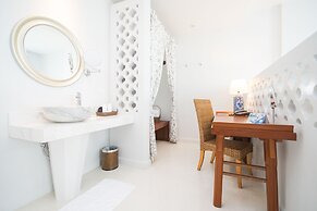 Little Nyonya Hotel