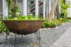 Little Nyonya Hotel