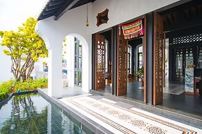 Little Nyonya Hotel