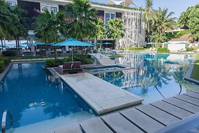 The Lind Boracay