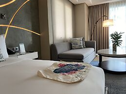 The Lind Boracay