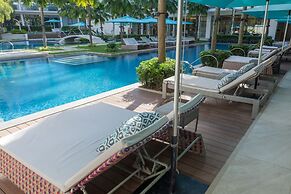 The Lind Boracay