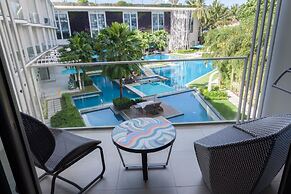 The Lind Boracay
